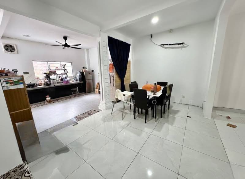 Rumah Teres 2 Tingkat untuk Dijual di Kajang (Selangor) - Mohammad Omar - Kitchen - PropertyGuru.com.my