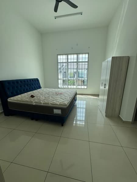 Terraced House for Sale in Kampung Sentosa Barat (Pasir Gudang) - Michele Sylvester - Bedroom - PropertyGuru.com.my