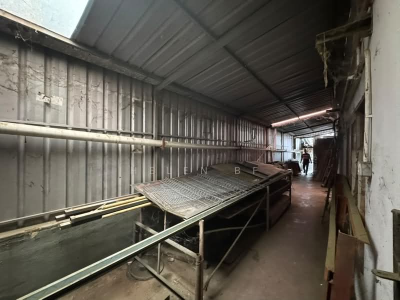 Factory for Sale in Melaka City (Melaka) - Helen BF - Corridor - PropertyGuru.com.my