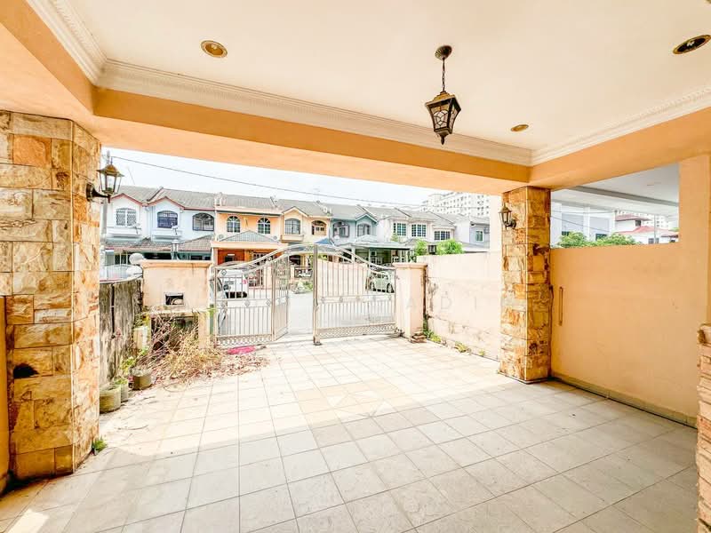 2-storey Terraced House for Sale in Bandar Tasik Selatan (Kuala Lumpur) - Abdul Qadir - PropertyGuru.com.my