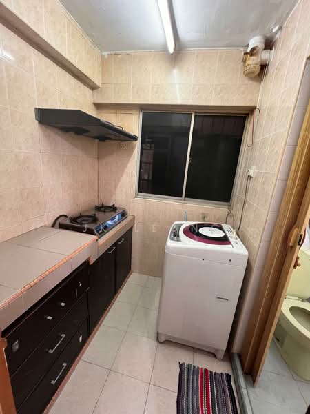 Apartment for Rent at Desa Dua - JK Leong - Kitchen - PropertyGuru.com.my