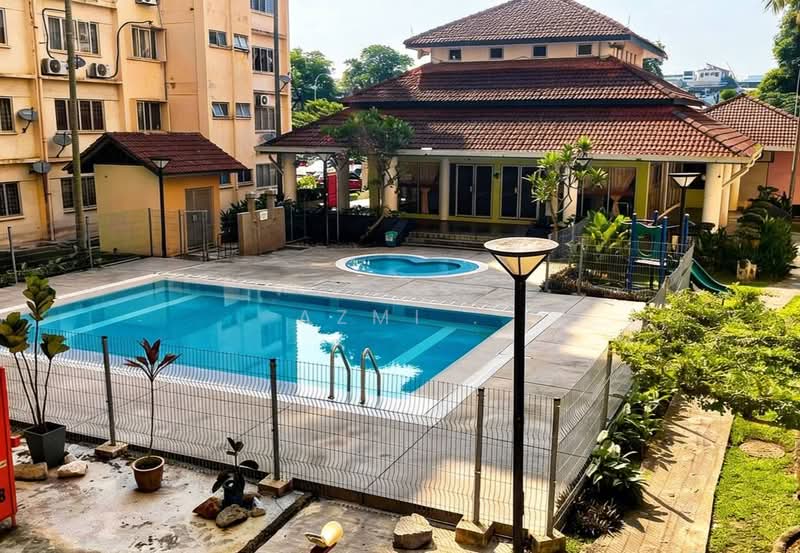 Kondominium untuk Dijual di Kenaria Condominium - Azmi . - PropertyGuru.com.my