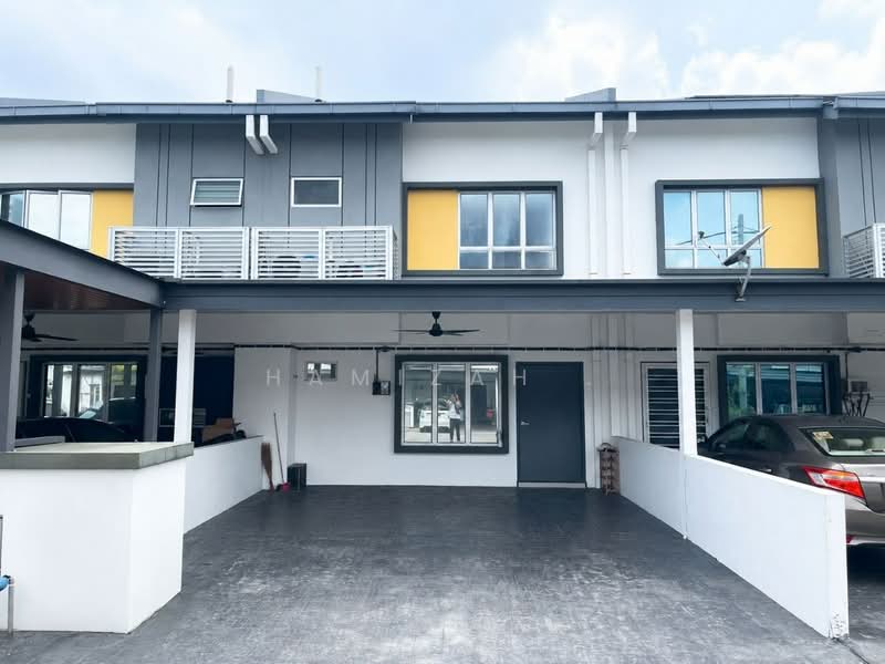 2-storey Terraced House for Rent in Dengkil (Selangor) - Hamizah . - Exterior - PropertyGuru.com.my