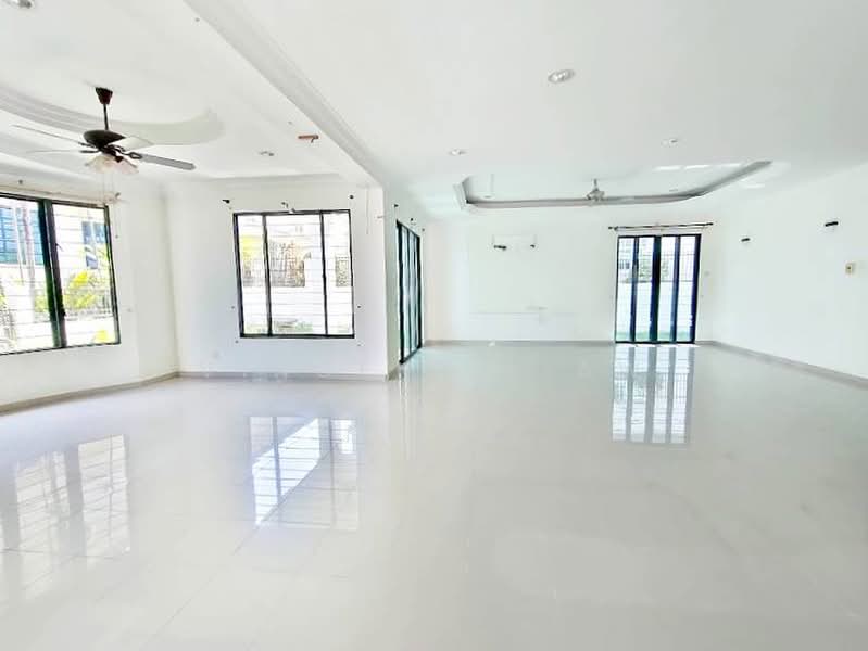 Rumah Banglo untuk Dijual di Tropicana (Selangor) - Vincent Liaw - Living Room - PropertyGuru.com.my
