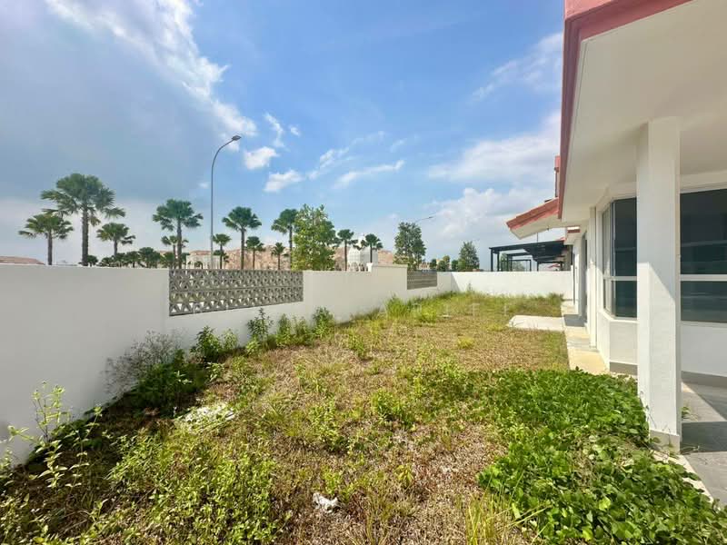 Rumah Berkembar untuk Dijual di Alam Sari (Bangi) - BILYA ARIFF - Exterior - PropertyGuru.com.my