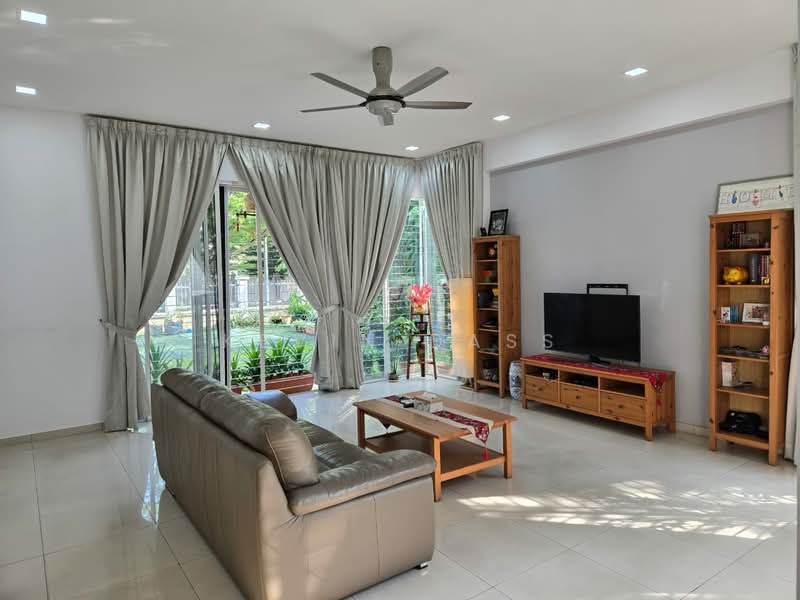 Rumah Banglo untuk Dijual di Puchong (Selangor) - Kevin Dass - Living Room - PropertyGuru.com.my