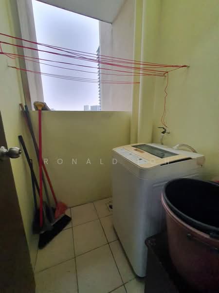 Servis Apartment untuk Disewa di Casa Subang - Ronald Loh - Balcony - PropertyGuru.com.my