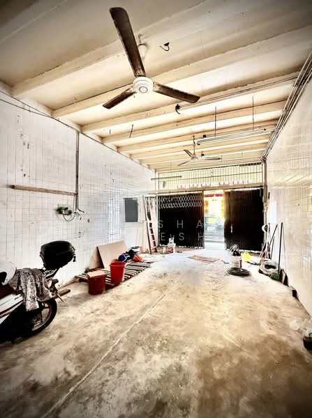 Kedai untuk Disewa di George Town (Penang) - Ressha Ramesh - Interior - PropertyGuru.com.my