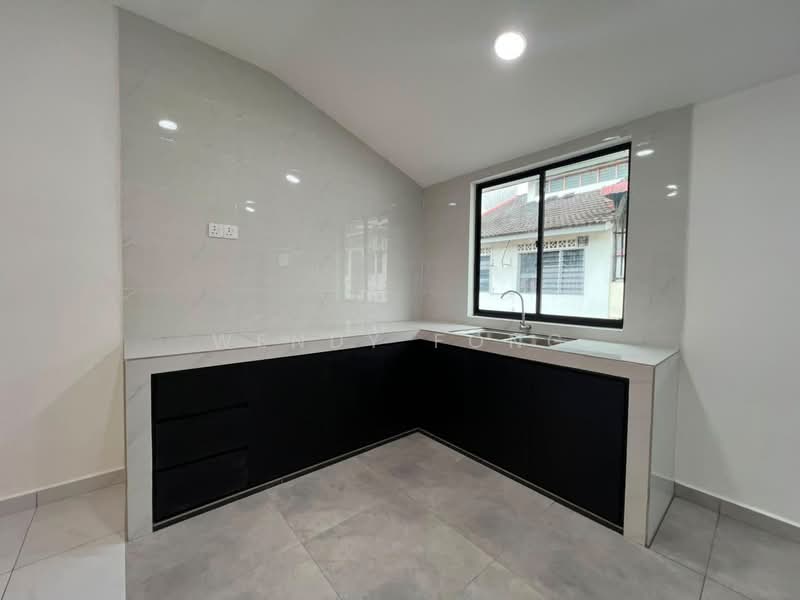 Rumah Teres 1-Tingkat untuk Dijual di Taman Johor Jaya (Johor Bahru) - Wendy Fong - PropertyGuru.com.my