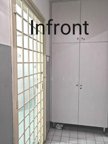 Kondominium untuk Dijual di O.G. Heights - Celine Kong - Entrance - PropertyGuru.com.my