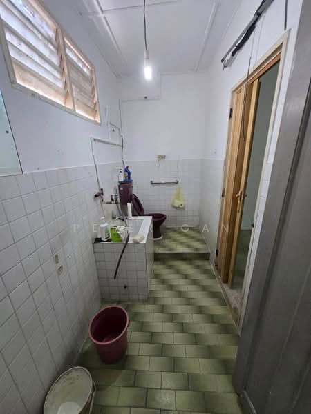 Rumah Teres 2 Tingkat untuk Dijual di Ipoh (Perak) - Peter Gan - Bathroom - PropertyGuru.com.my