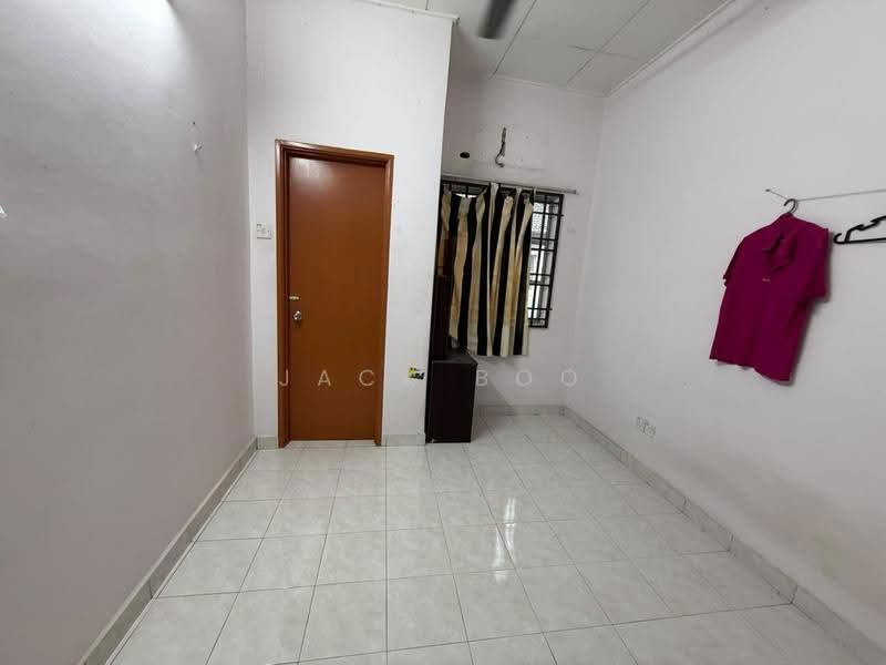 Rumah Teres 2-Tingkat untuk Dijual di Bandar Botanic (Klang) - Jack Boo - PropertyGuru.com.my