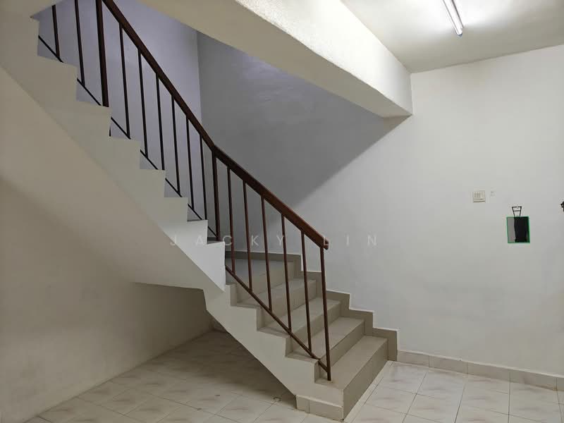 Rumah Teres 3 Tingkat untuk Disewa di Taman Sri Muda (Shah Alam) - Jacky Lin - Interior - PropertyGuru.com.my