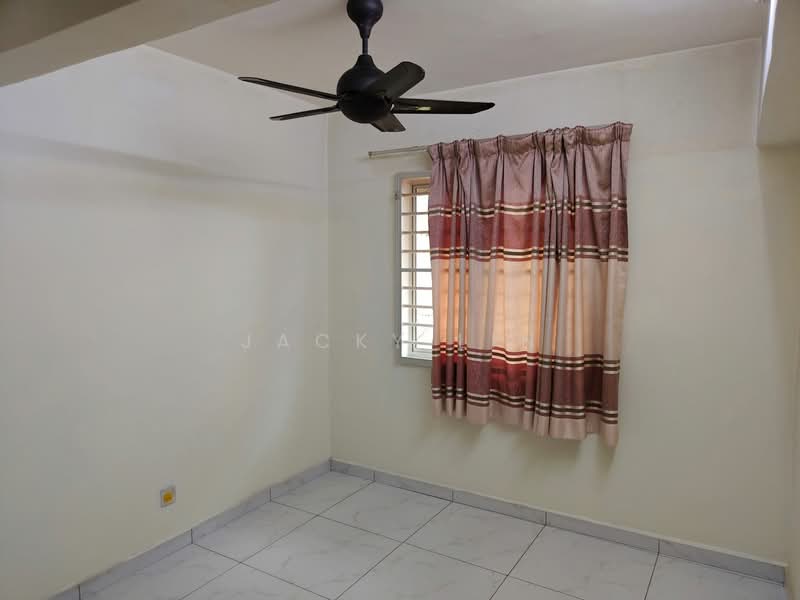 Rumah Teres 3 Tingkat untuk Disewa di Taman Sri Muda (Shah Alam) - Jacky Lin - Interior - PropertyGuru.com.my