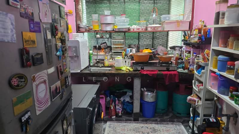 Rumah Flat untuk Dijual di Taman Dato' Syed Abbas - Leong . - Kitchen - PropertyGuru.com.my