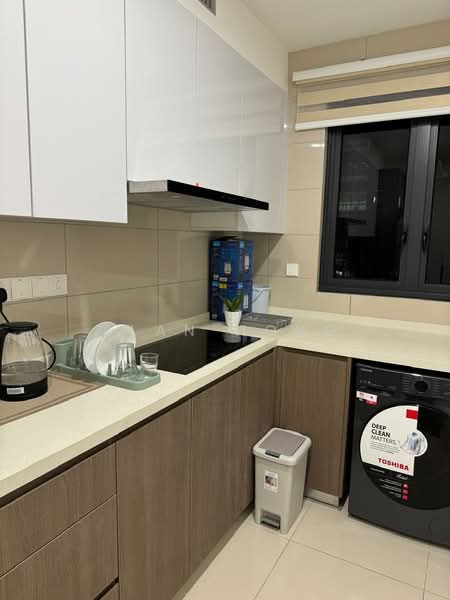 Kediaman Servis untuk Disewa di V Residence 2 @ Sunway Velocity - Alan Hong - Kitchen - PropertyGuru.com.my