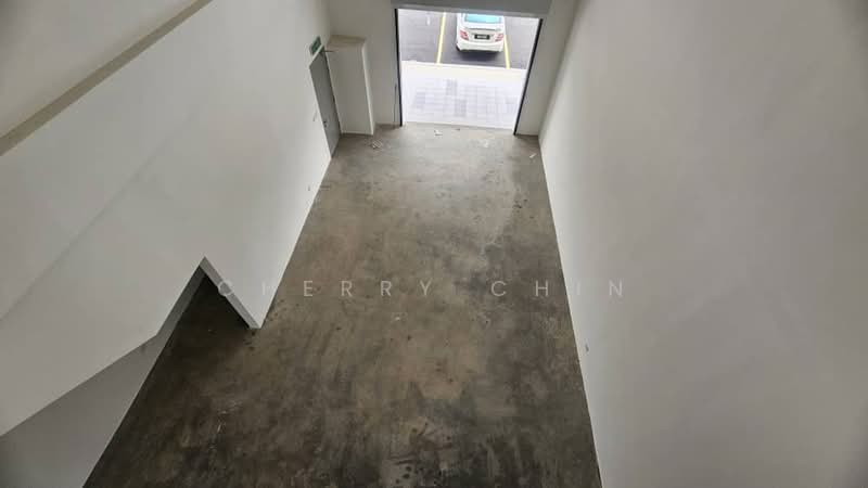 Shop / Office for Rent in Bandar Metro Puchong (Puchong) - Cherry Chin - Entrance - PropertyGuru.com.my