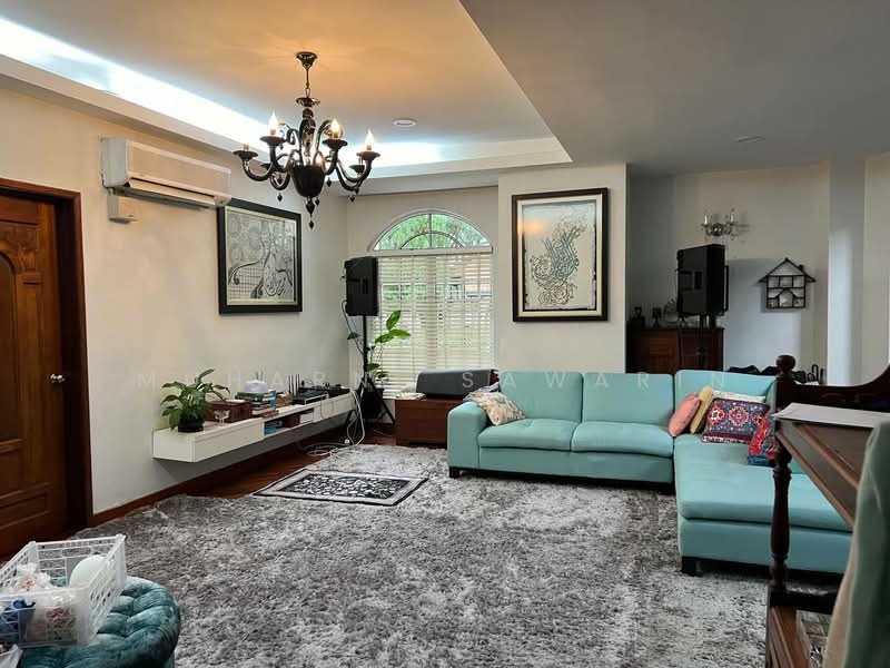 Rumah Banglo untuk Disewa di Sek 13,Salahudin Golf Course (Shah Alam) - muharni sawarin - Living Room - PropertyGuru.com.my