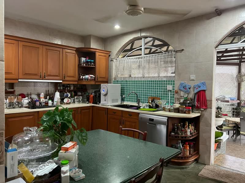 Rumah Banglo untuk Disewa di Sek 13,Salahudin Golf Course (Shah Alam) - muharni sawarin - Kitchen - PropertyGuru.com.my