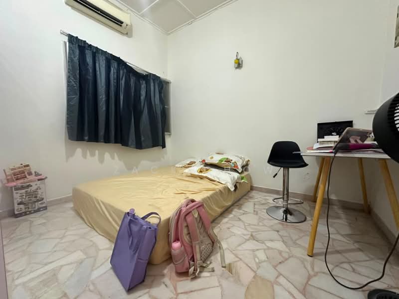 Rumah Teres 1 Tingkat untuk Dijual di Johor Bahru (Johor) - Zack Chow - Bedroom - PropertyGuru.com.my