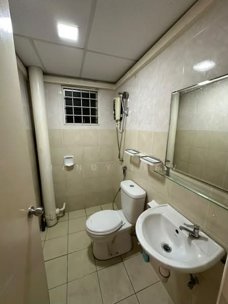 Service Residence for Rent at Beverly Tower @ Plaza Medan Putra - Mandy Liew - Bathroom - PropertyGuru.com.my