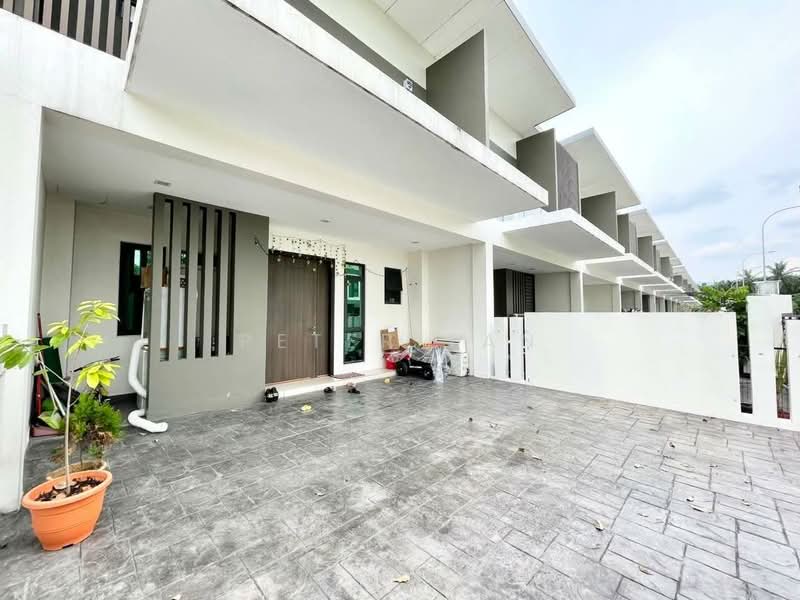 Rumah Teres 2 Tingkat untuk Disewa di Kajang (Selangor) - Peter Tan - Exterior - PropertyGuru.com.my