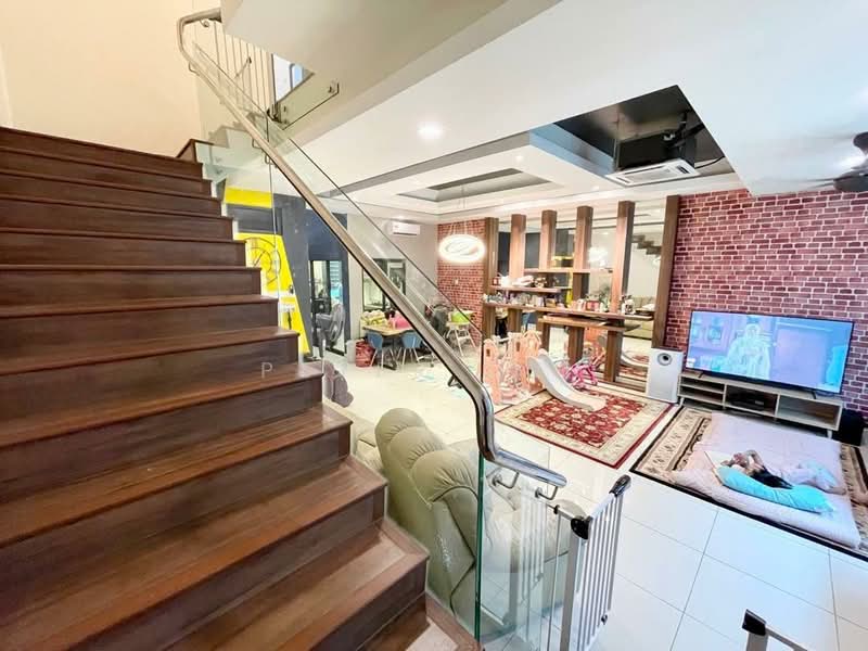 Rumah Teres 2 Tingkat untuk Disewa di Kajang (Selangor) - Peter Tan - Living Room - PropertyGuru.com.my