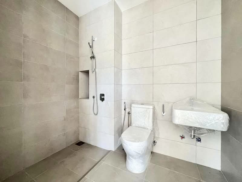 Semi-Detached House for Sale in Telok Panglima Garang (Selangor) - BILYA ARIFF - PropertyGuru.com.my