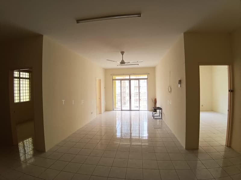 Condominium for Rent at Platinum Hill PV 3 - Tiffany Tan - Living Room - PropertyGuru.com.my