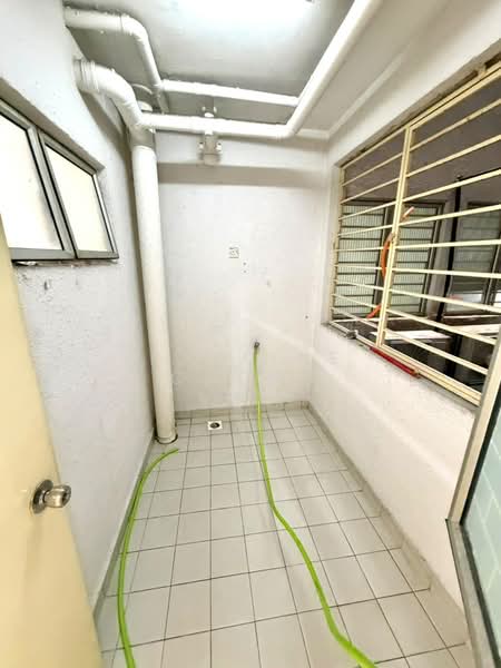 Condominium for Sale at Magna Ville - Pauline Chong - Balcony - PropertyGuru.com.my