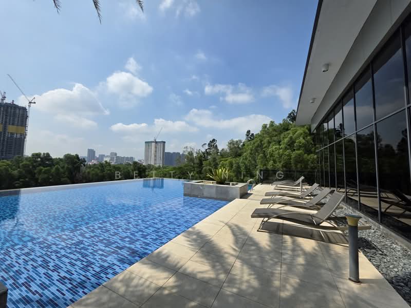 Kondominium untuk Dijual di Secoya Residence - Betty Ning - Pool - PropertyGuru.com.my