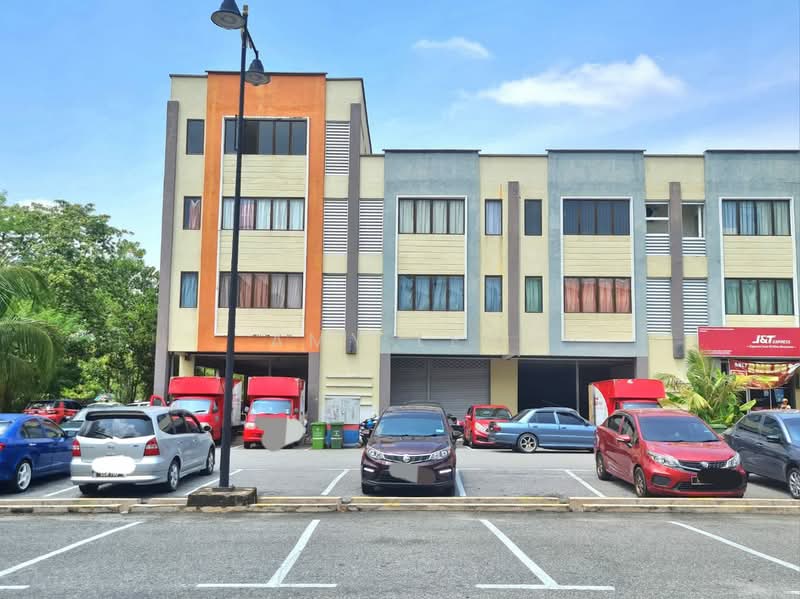 Shop for Rent in Temerloh (Pahang) - Amy Lew - Exterior - PropertyGuru.com.my