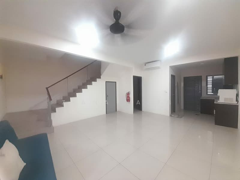 Rumah Teres untuk Disewa di Kuala Selangor (Selangor) - Ziana Najib - Living Room - PropertyGuru.com.my