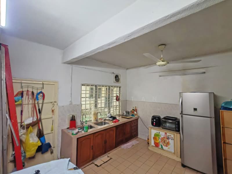 Rumah Teres 2 Tingkat untuk Dijual di Klang (Selangor) - Jimmy Tan - Kitchen - PropertyGuru.com.my