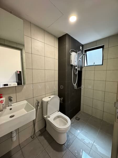 Service Residence for Rent at D'Vervain - Ronald Loh - Bathroom - PropertyGuru.com.my