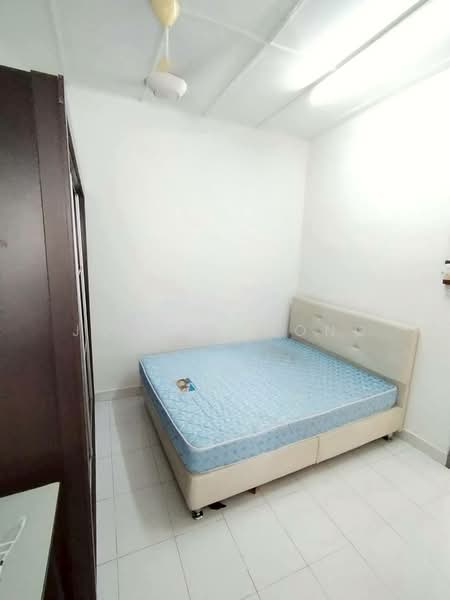 1-storey Terraced House for Rent in Taman Suria (Johor Bahru) - Joseph Wong - Bedroom - PropertyGuru.com.my