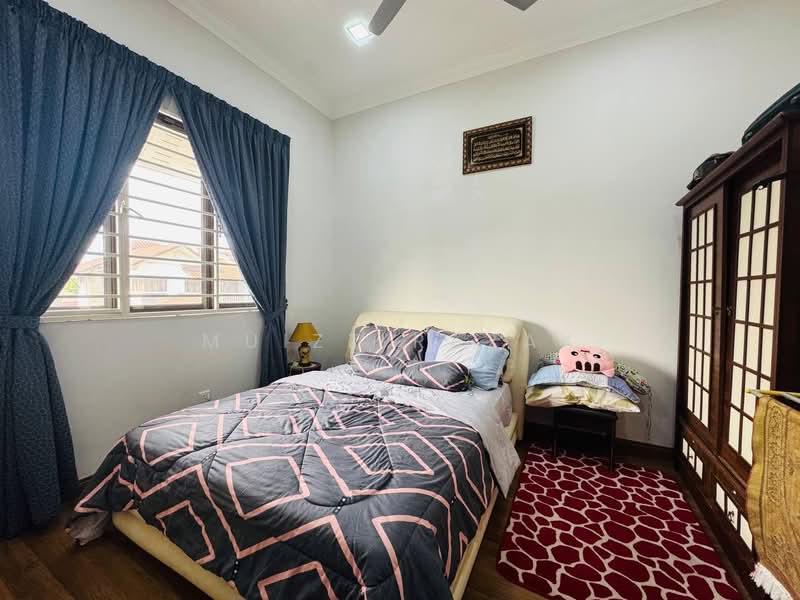 Rumah Berkembar untuk Dijual di Seksyen 24 (Shah Alam) - Muizz Razak - PropertyGuru.com.my