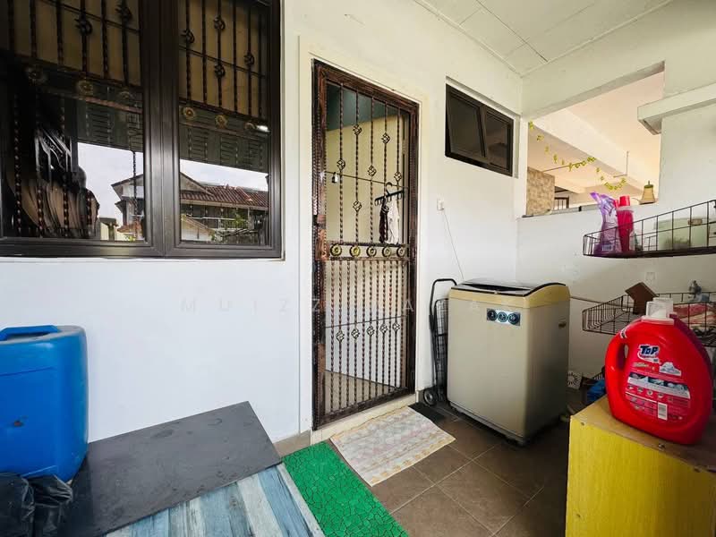 Rumah Berkembar untuk Dijual di Seksyen 24 (Shah Alam) - Muizz Razak - PropertyGuru.com.my