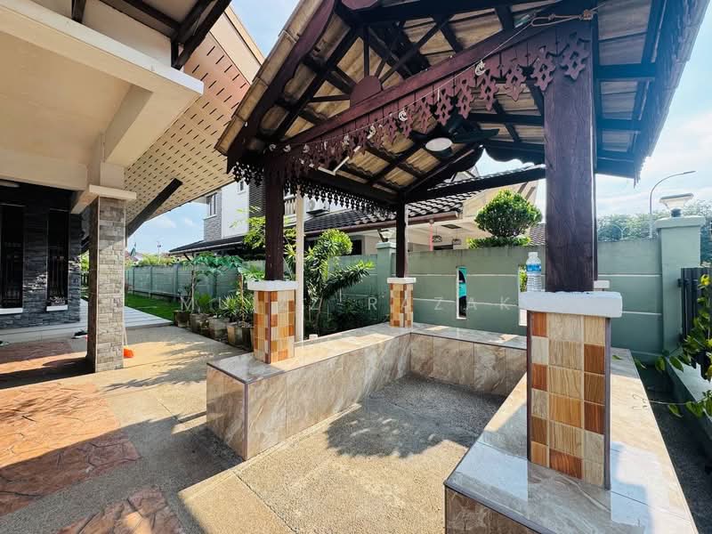 Rumah Berkembar untuk Dijual di Seksyen 24 (Shah Alam) - Muizz Razak - PropertyGuru.com.my