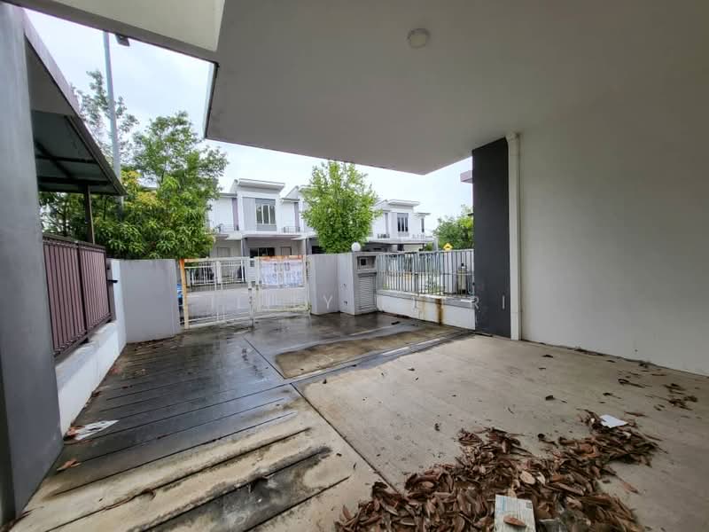 Rumah Teres 2 Tingkat untuk Dijual di Bandar Tasik Puteri (Rawang) - Liliey Fitri - Exterior - PropertyGuru.com.my