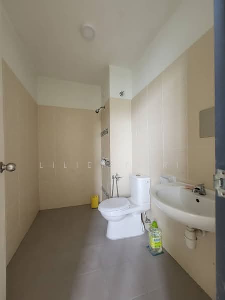 Rumah Teres 2 Tingkat untuk Dijual di Bandar Tasik Puteri (Rawang) - Liliey Fitri - Bathroom - PropertyGuru.com.my