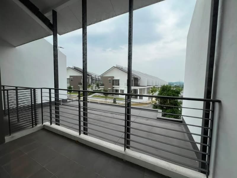 Terraced House for Rent in Tamansari (Rawang) - Liliey Fitri - Exterior - PropertyGuru.com.my