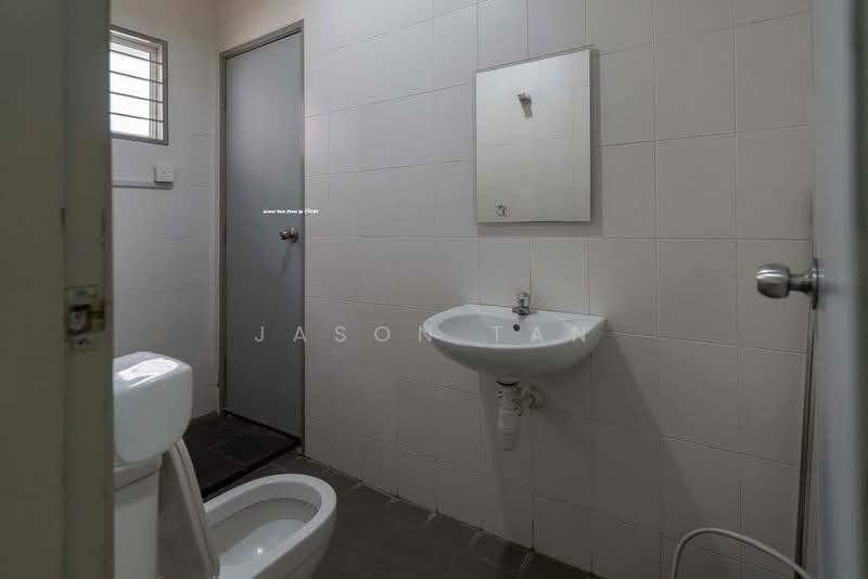 Rumah Teres 2 Tingkat untuk Dijual di Setia Impian (Setia Alam) - Jason Tan - Bathroom - PropertyGuru.com.my