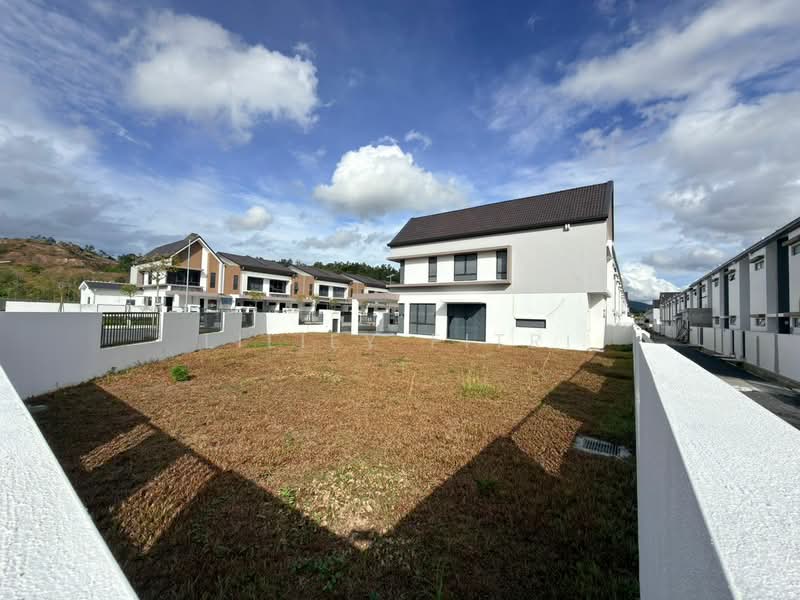 Rumah Teres 2 Tingkat untuk Dijual di Kota Emerald (Rawang) - Liliey Fitri - Exterior - PropertyGuru.com.my