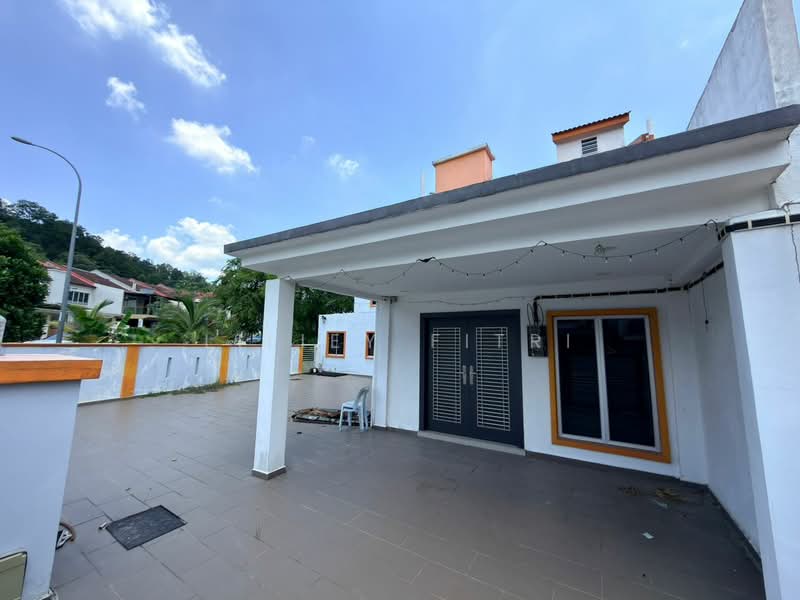 Rumah Teres 2 Tingkat untuk Dijual di Kota Emerald (Rawang) - Liliey Fitri - Exterior - PropertyGuru.com.my