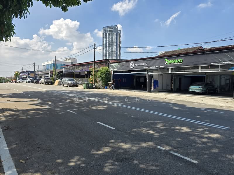 Commercial Bungalow for Rent in Taman Abad (Johor Bahru) - Jeff Ang - PropertyGuru.com.my