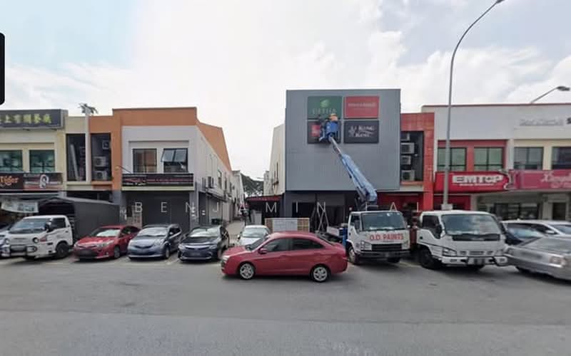 Shop for Sale in Kepong (Kuala Lumpur) - Benjamin Lai - Exterior - PropertyGuru.com.my