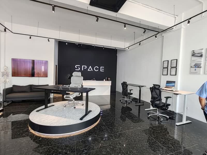Shop / Office for Sale in Jalan Klang Lama (Old Klang Road) (Kuala Lumpur) - Alexis Lim - Interior - PropertyGuru.com.my