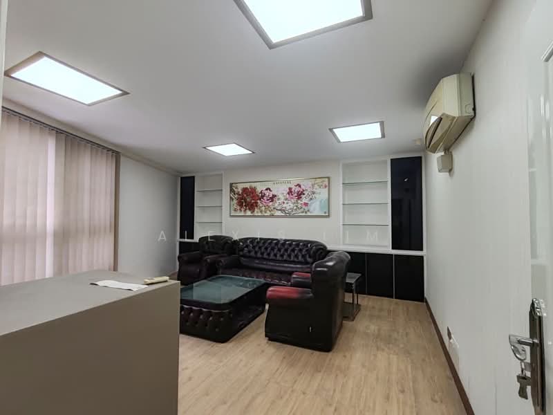Shop / Office for Sale in Jalan Klang Lama (Old Klang Road) (Kuala Lumpur) - Alexis Lim - Living Room - PropertyGuru.com.my