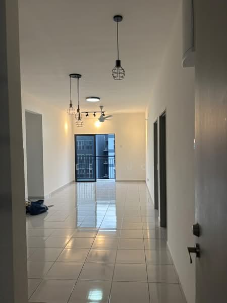 Service Residence for Rent at Residensi Emas - Lee Yuqi - Corridor - PropertyGuru.com.my